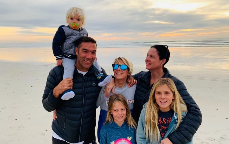 The Surfing Family: Meet the Venters